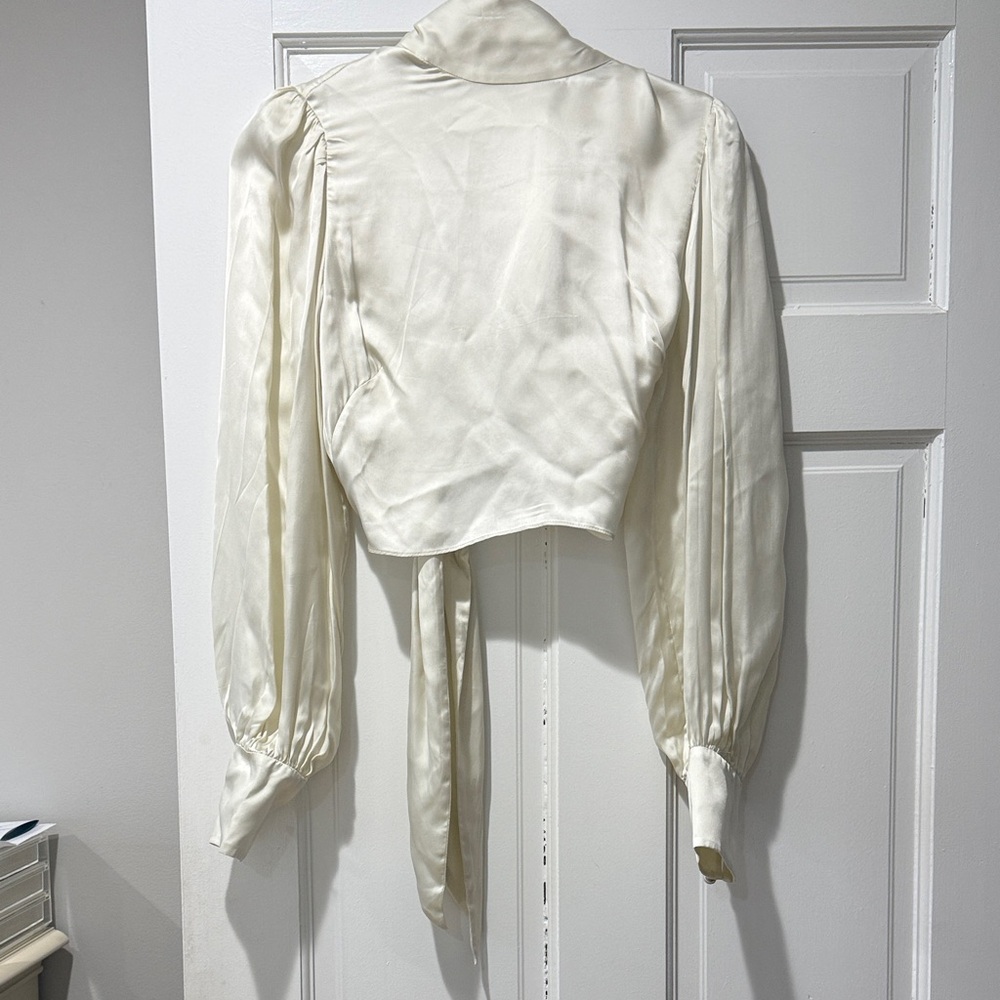 Wilfred. Open Back Silk Top